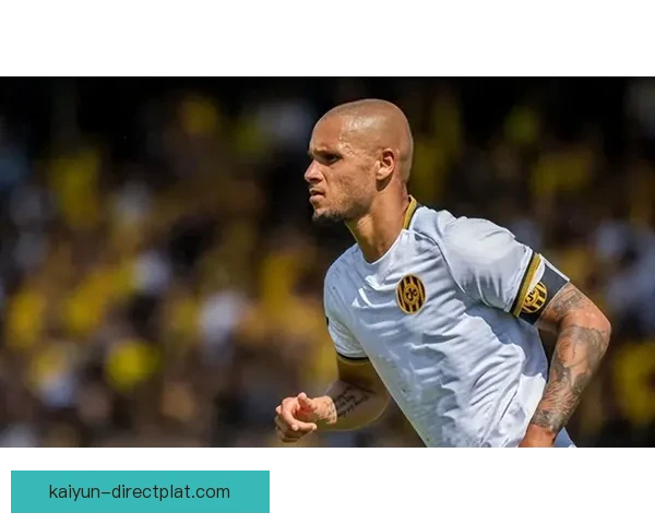 J1联赛最佳射手争夺激烈，本土前锋状态回暖